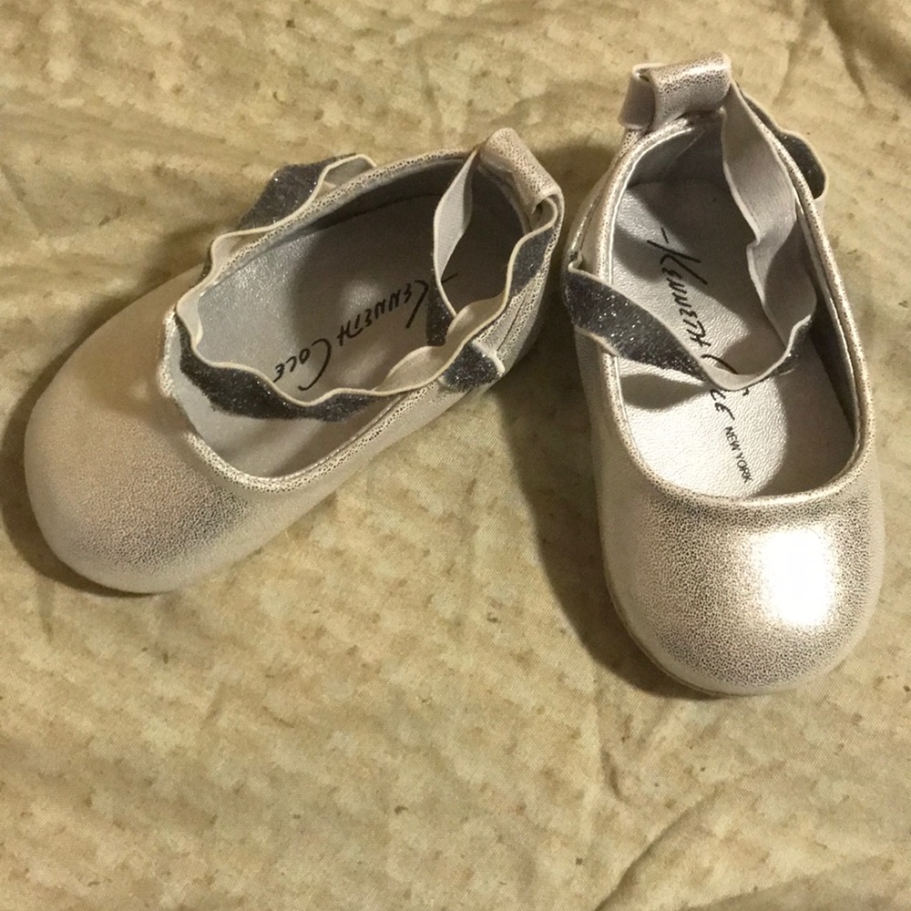 Kenneth Cole Ballerina Silver Shoes